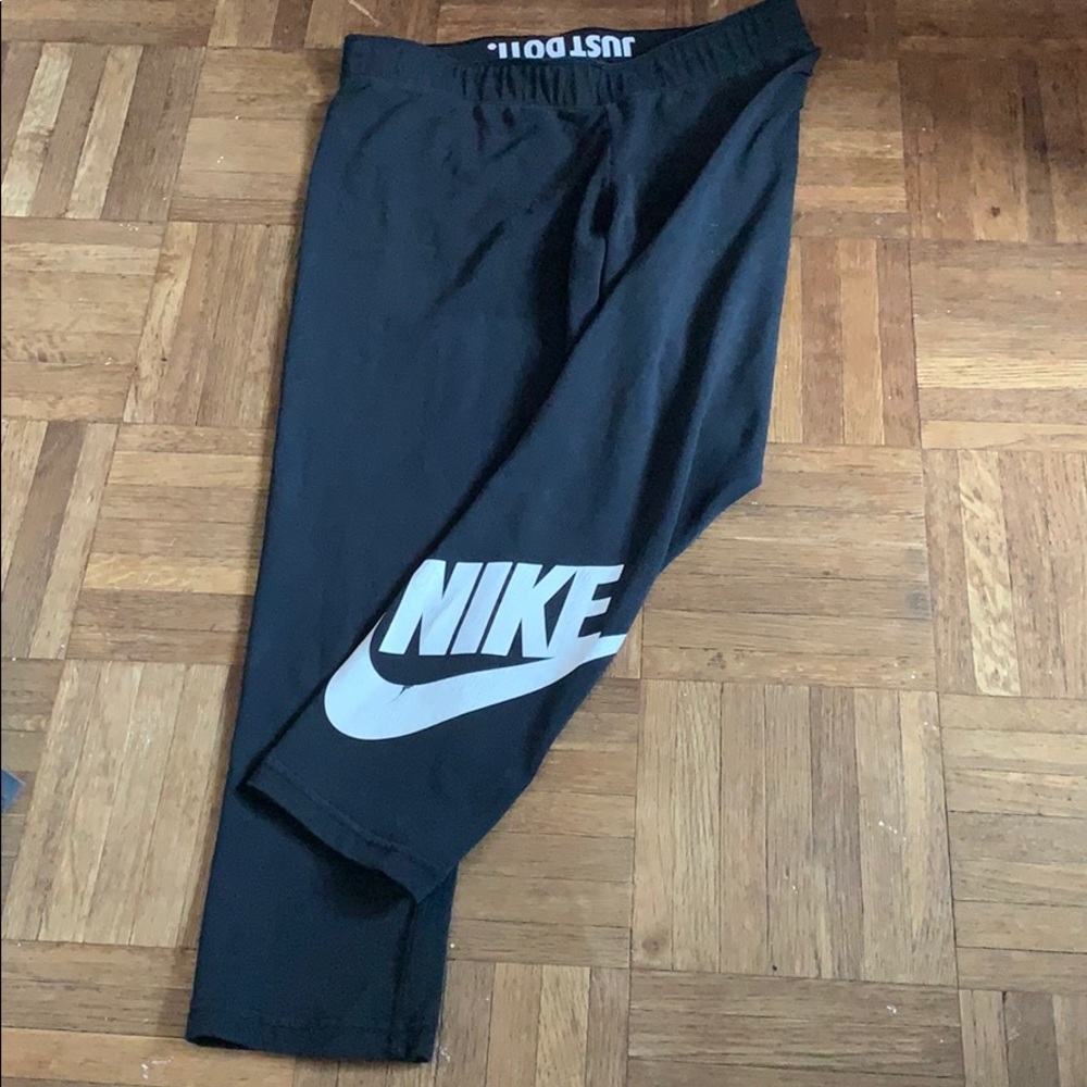 Nike leggings